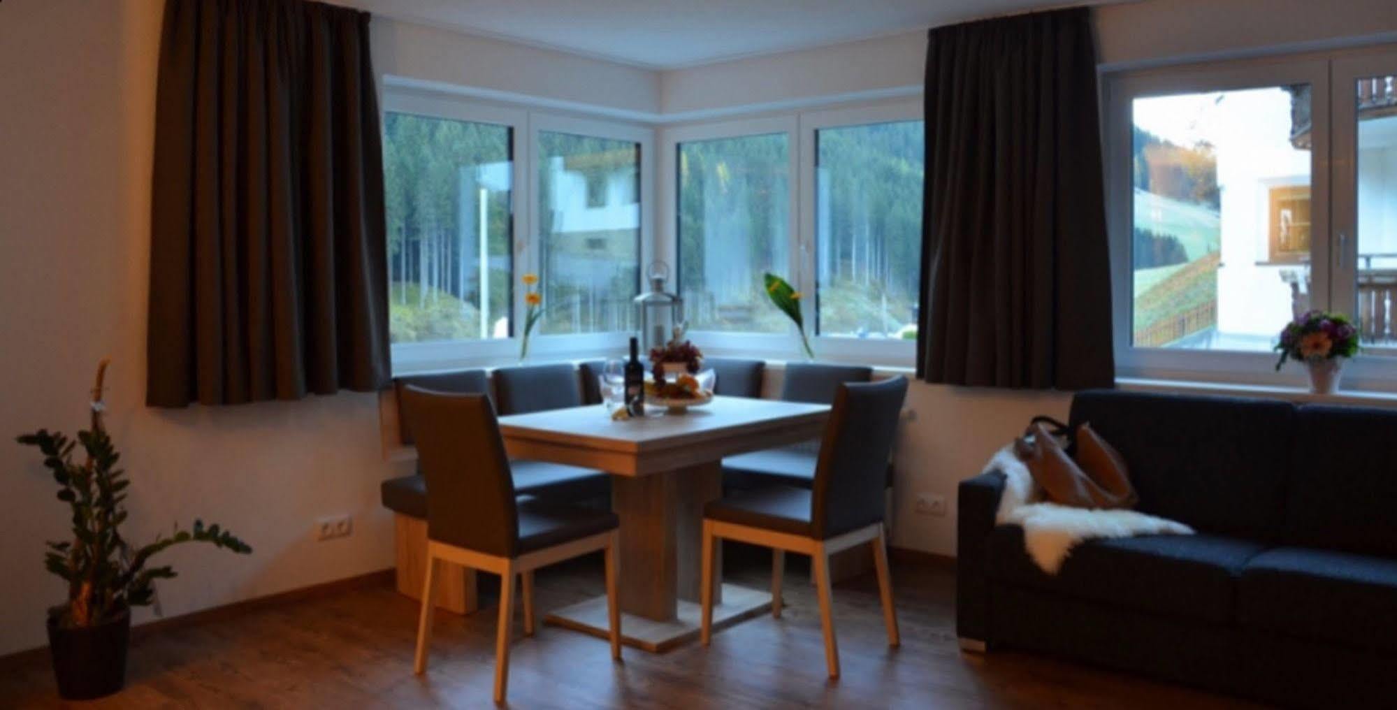 Alpen-Appartements Zuercher Kappl  Exterior photo